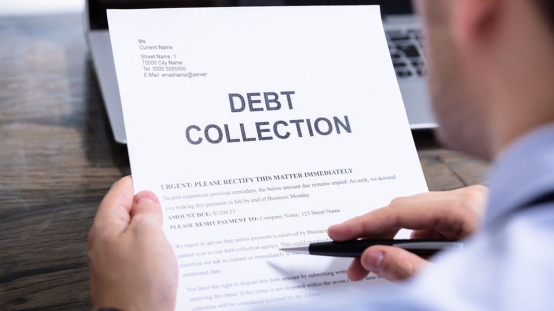 When Should You Hire a Debt Collection Agency